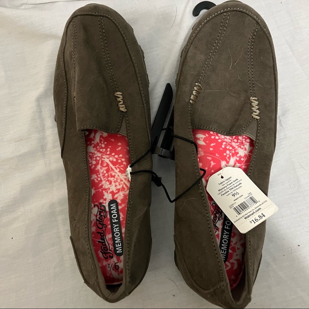 👠 brown Slip in flats